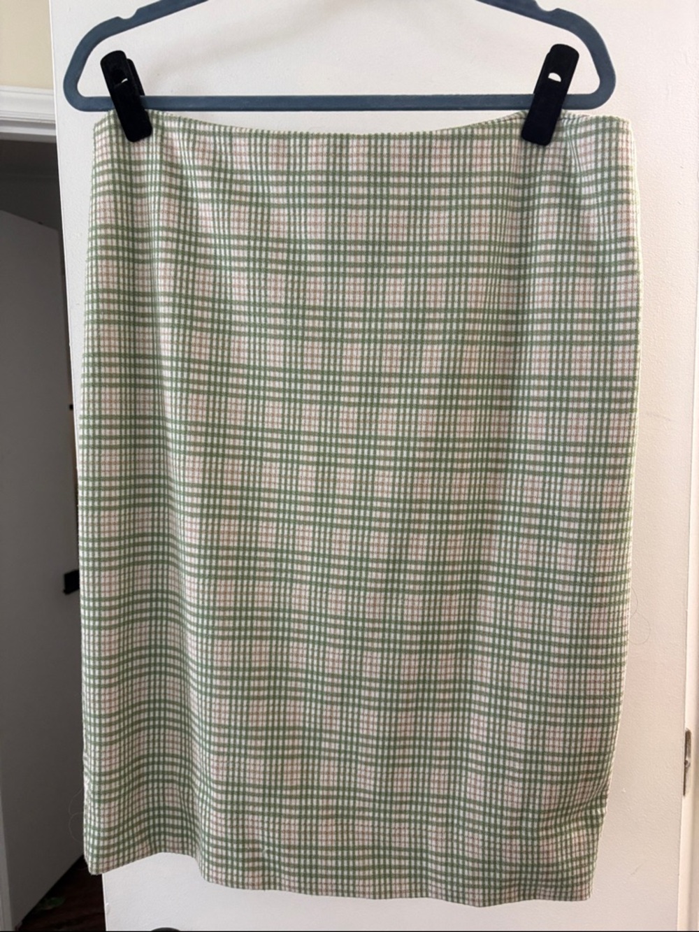 Skies Are Blue Pastel Green & Cream Plaid Pencil Skirt